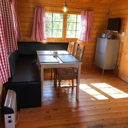 Hotel Sfeervolle Blokhut Oostvoorne Esterno foto