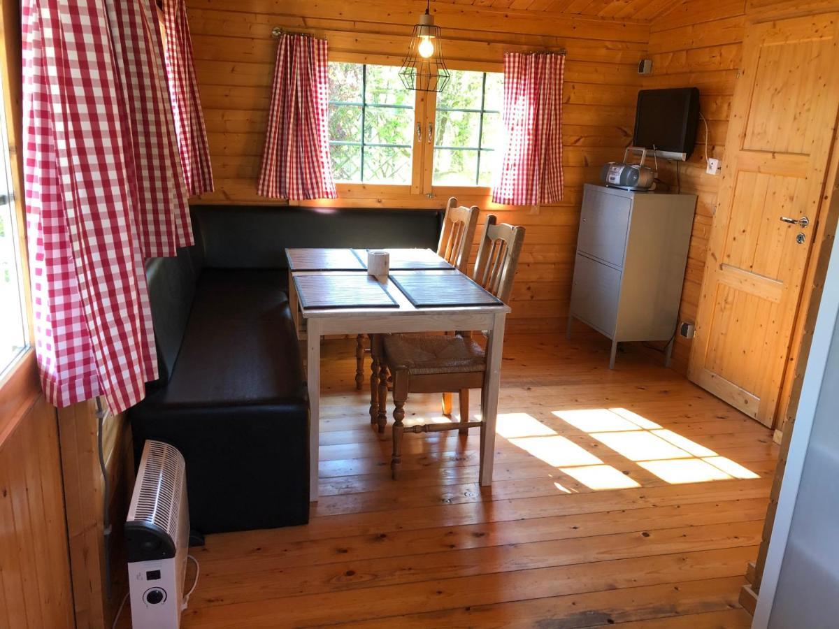 Hotel Sfeervolle Blokhut Oostvoorne Esterno foto